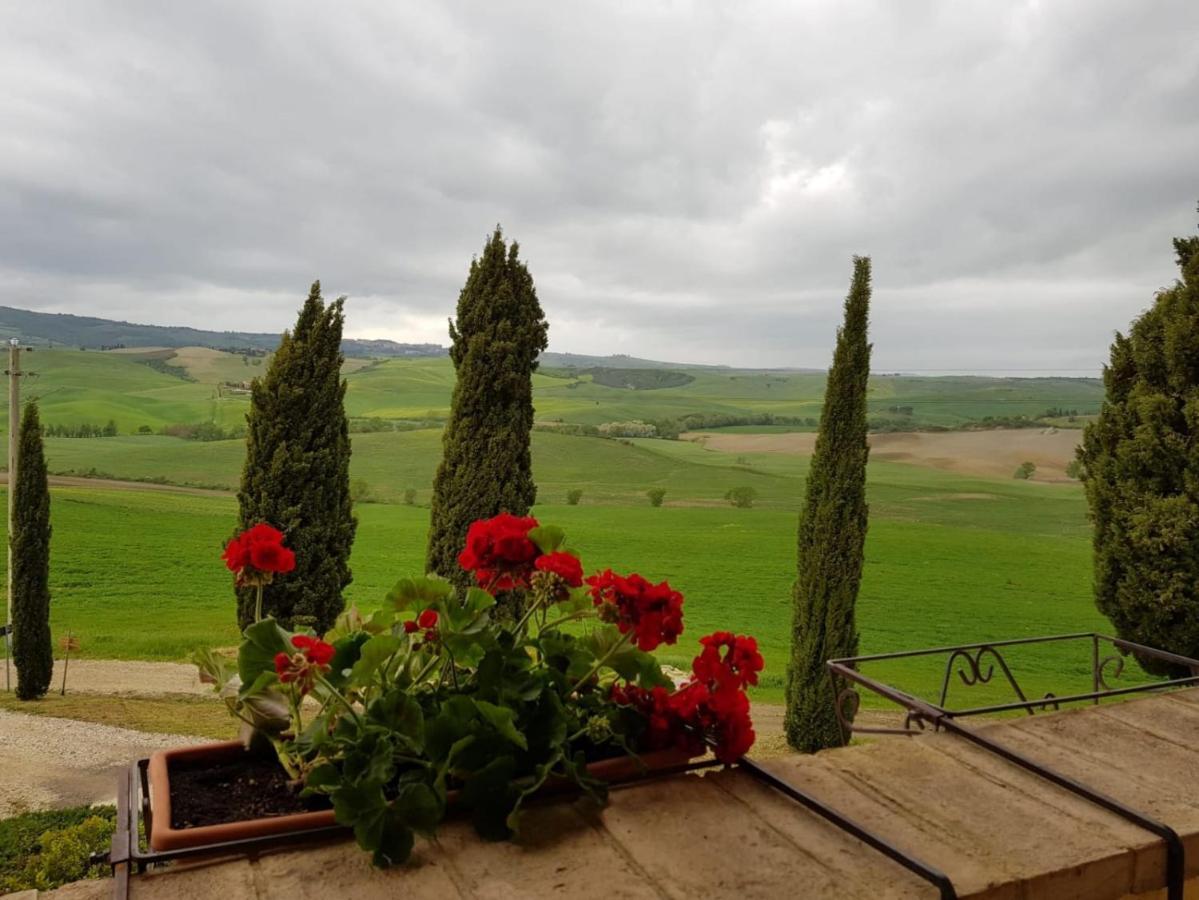 Agriturismo Poggio Tobruk Pienza Exterior photo