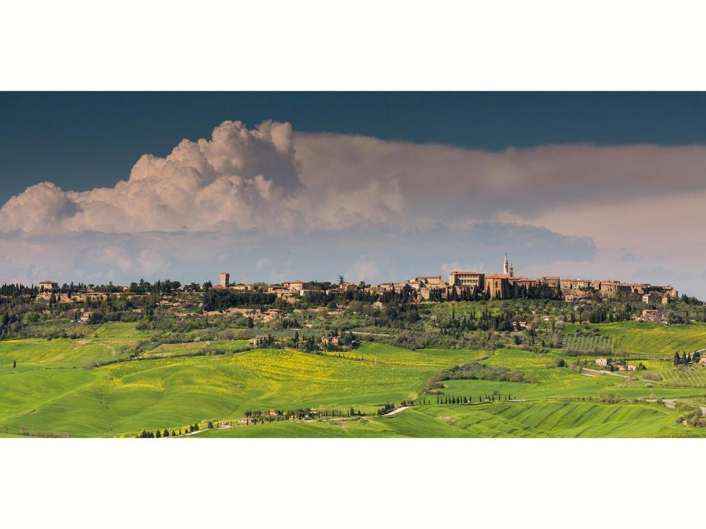 Agriturismo Poggio Tobruk Pienza Exterior photo